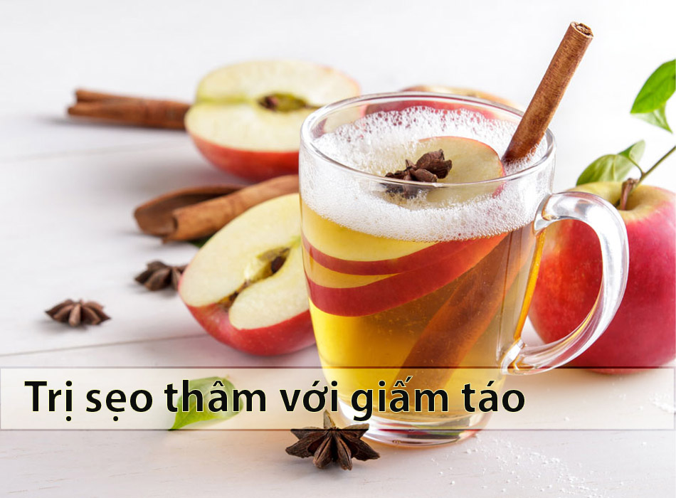 Trị sẹo thâm mụn nhanh nhất với giấm táo