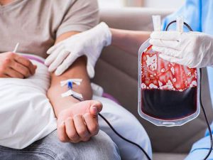 Việc truyền thành phần máu có thể trở nên cần thiết do các biến chứng phẫu thuật trong mổ dẫn đến chảy máu