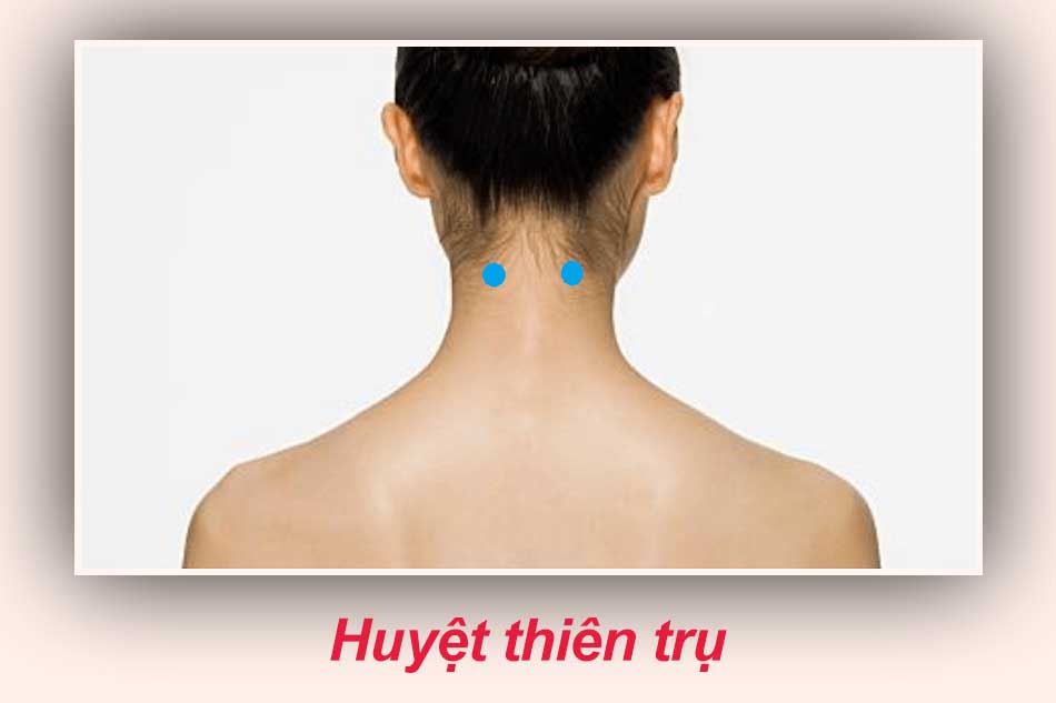 Bấm huyệt thiên trụ