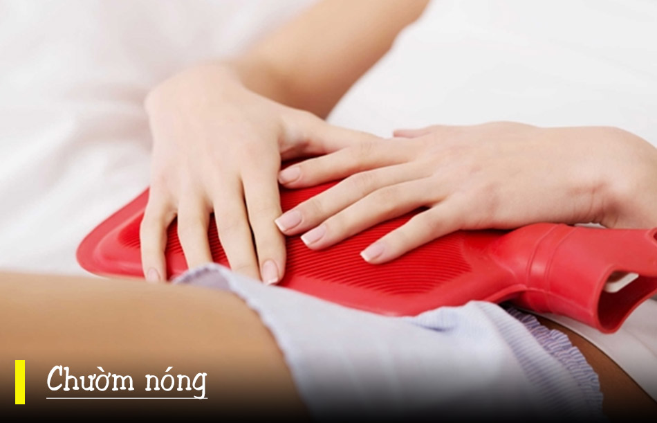 Chườm nóng cho bạn gái